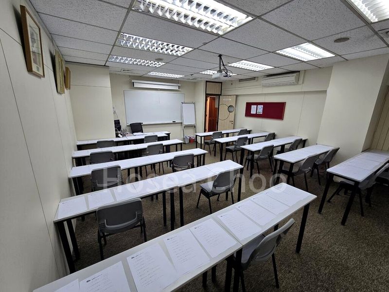 Office for Rent: Midland House - Image 2