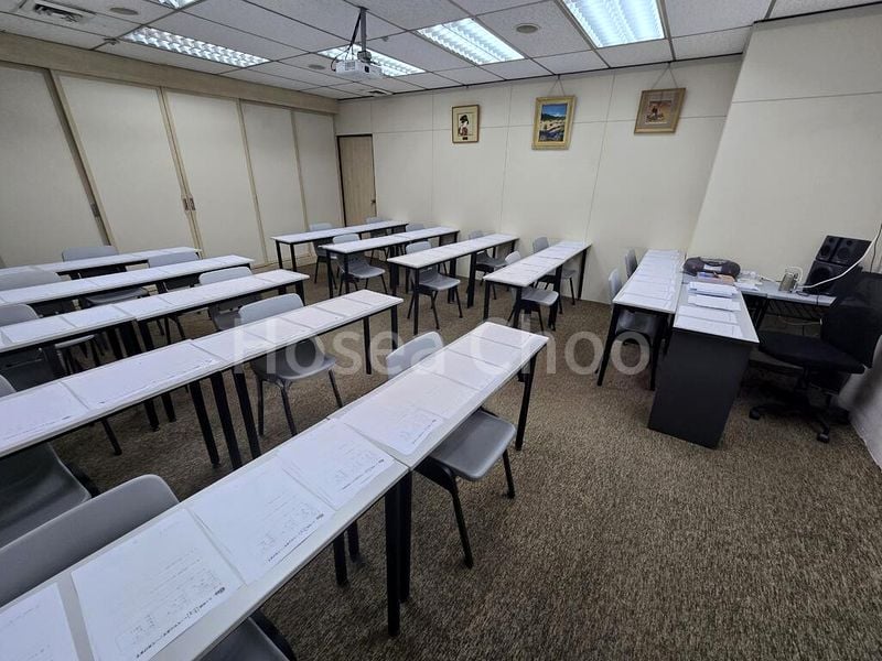 Office for Rent: Midland House - Image 5