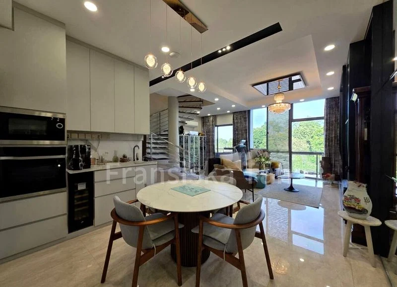 3 Bed Apartment (Condo) for Sale in  D'dalvey - Image 1