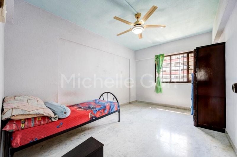 4 Room (4A) HDB for Sale in  412 Jurong West Street 42 - Image 10