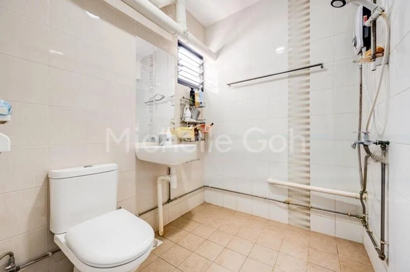4 Room (4A) HDB for Sale in  412 Jurong West Street 42 - Image 8