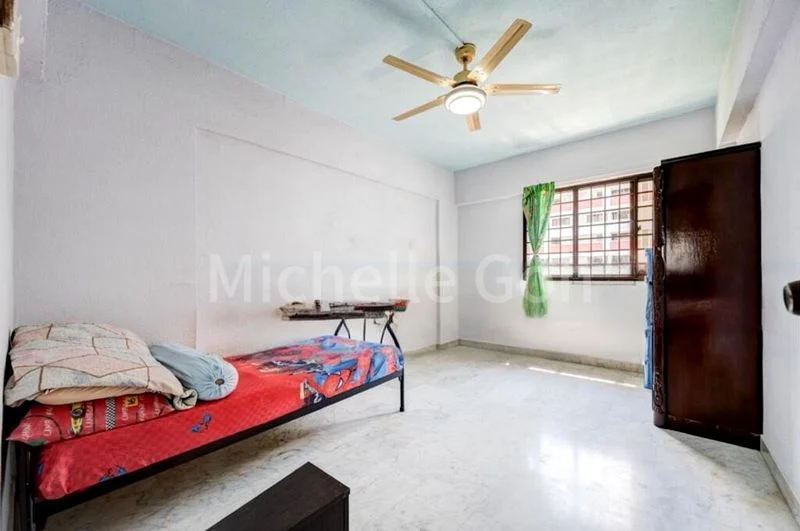 4 Room (4A) HDB for Sale in  412 Jurong West Street 42 - Image 5