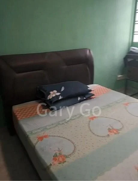 Common Room (HDB) for Rent in  219 Serangoon Avenue 4 - Image 4