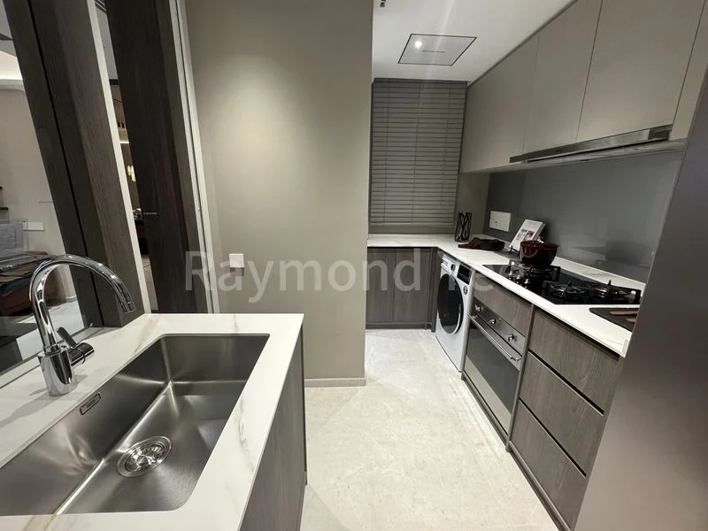 4 Bed Condo for Sale in  Canberra Crescent Residences - Image 8