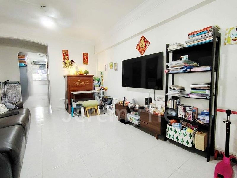 3 Room (3A) HDB for Sale in  622 Yishun Ring Road - Image 8