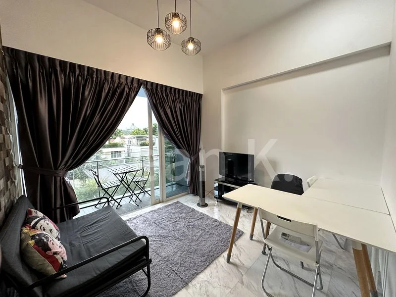 1 Bed Condo for Rent in  The Sorrento - Image 2