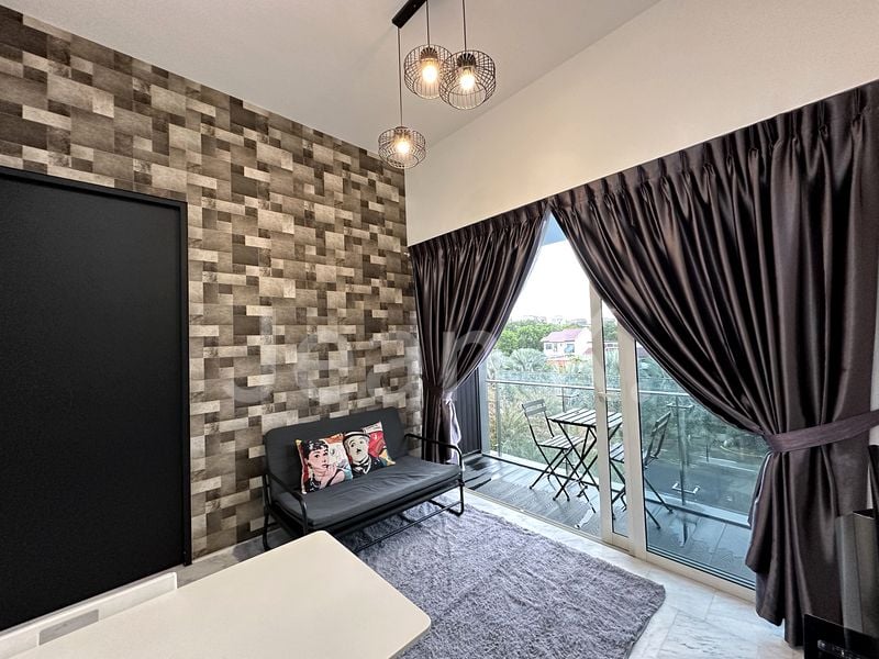 1 Bed Condo for Rent in  The Sorrento - Image 1