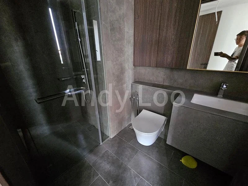 3 Bed Condo for Rent in  Midtown Modern - Image 8