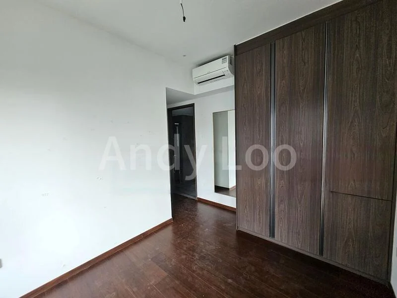 3 Bed Condo for Rent in  Midtown Modern - Image 9