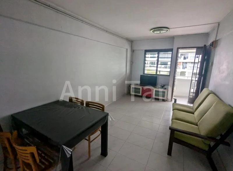 3 Room (3NG) HDB for Sale in  310 Clementi Avenue 4 - Image 2