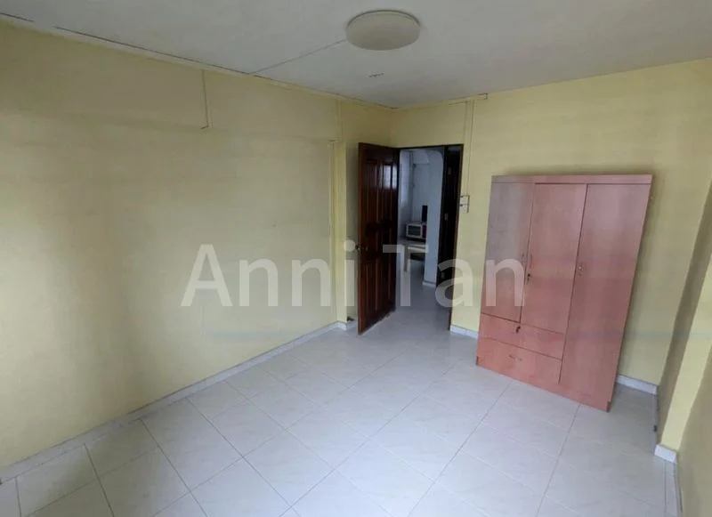 3 Room (3NG) HDB for Sale in  310 Clementi Avenue 4 - Image 6