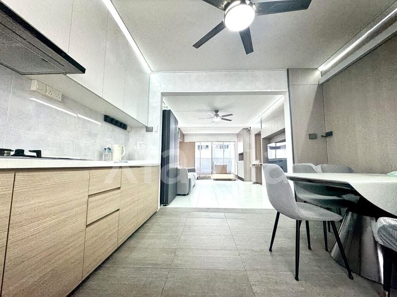 5 Room (5I) HDB for Rent in  872 Tampines Street 84 - Image 5