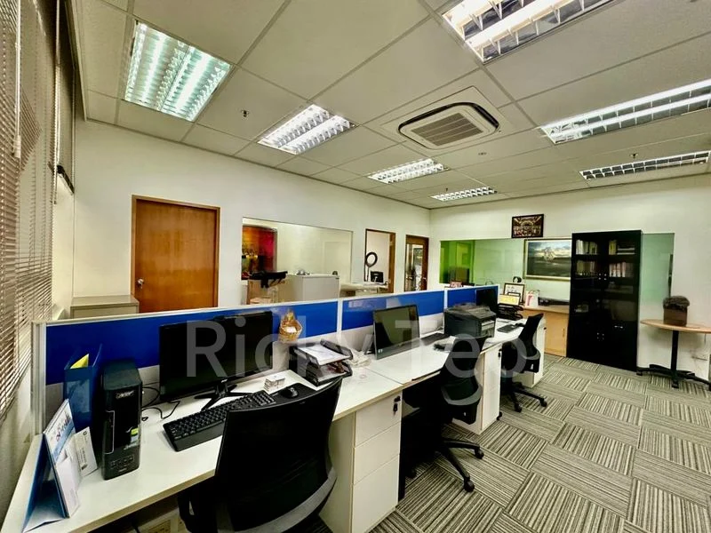 Light Industrial (B1) for Rent: Wcega Tower - Image 8