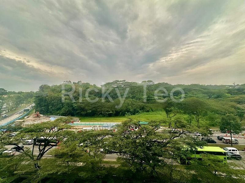 Light Industrial (B1) for Rent: Wcega Tower - Image 1