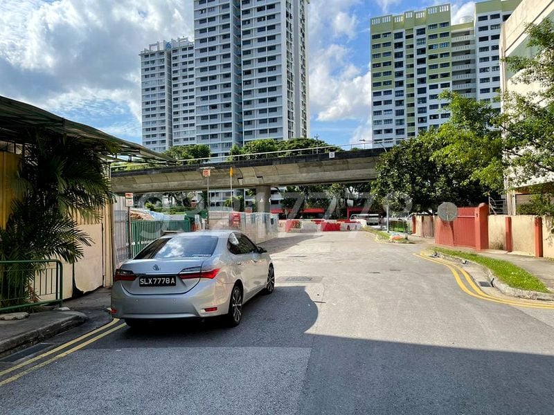 Light Industrial (B1) for Sale: Space 18 - Image 4