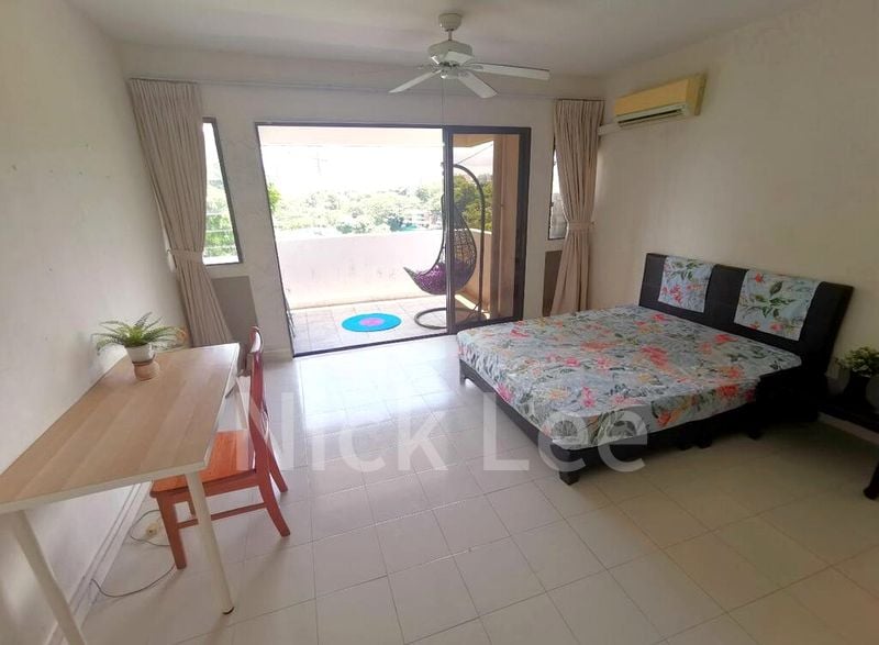 Room (Condo) for Rent in  Pine Grove - Image 1