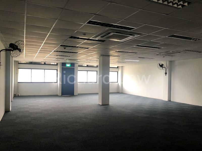 Light Industrial (B1) for Rent in  Ang Mo Kio Avenue 5 - Image 3