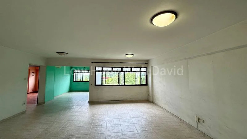 5 Room HDB for Sale in  588A Montreal Drive - Image 8