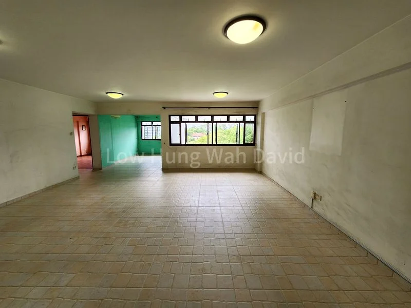 5 Room HDB for Sale in  588A Montreal Drive - Image 4