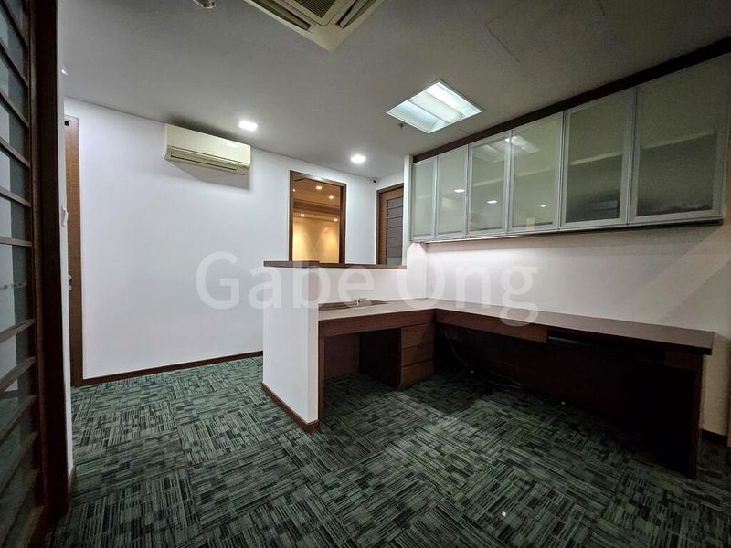 Light Industrial (B1) for Rent: Cendex Centre - Image 3