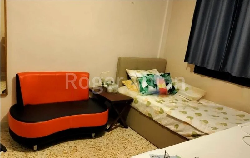 Common Room (HDB) for Rent in  17 Lorong 7 Toa Payoh - Image 1