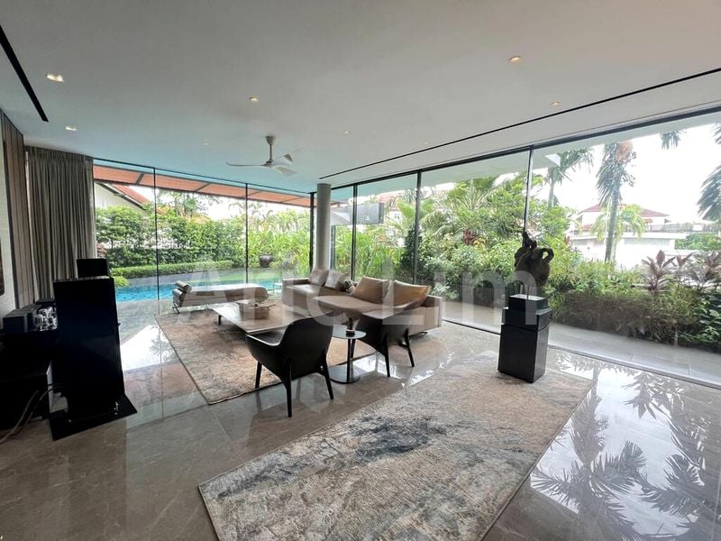 7 Bed Bungalow (Landed) for Sale in  Changi Grove - Image 2