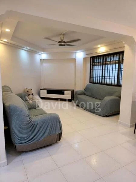 4 Room (4A) HDB for Rent in  323 Tampines Street 33 - Image 1