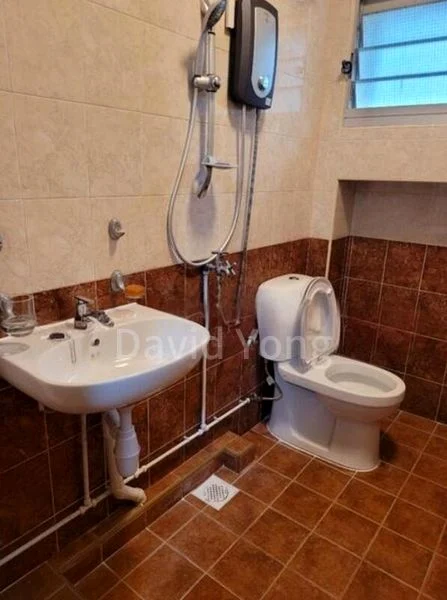 4 Room (4A) HDB for Rent in  323 Tampines Street 33 - Image 11