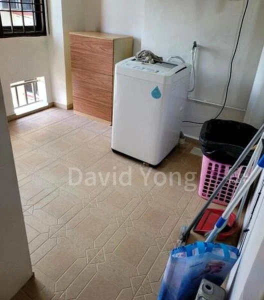 4 Room (4A) HDB for Rent in  323 Tampines Street 33 - Image 8