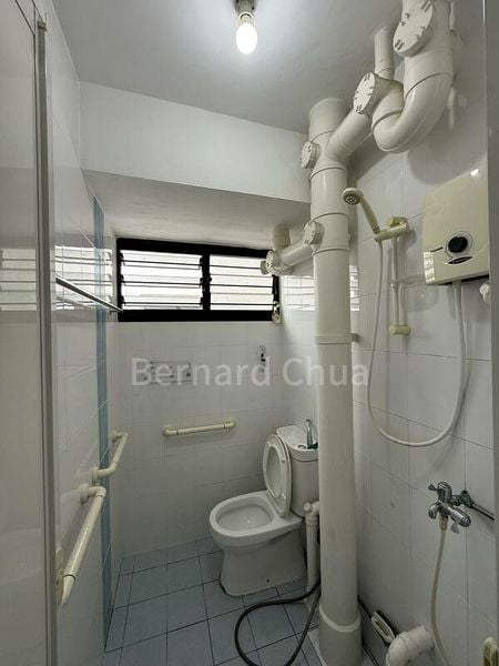 3 Room (3NG) HDB for Sale in  376 Clementi Avenue 4 - Image 6