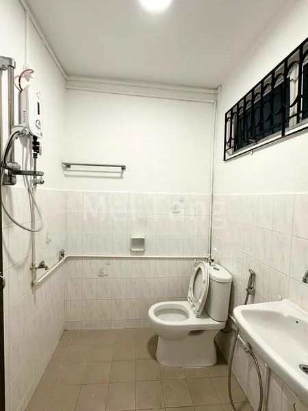 Common Room (Landed) for Rent in  Serangoon Garden Estate - Image 8