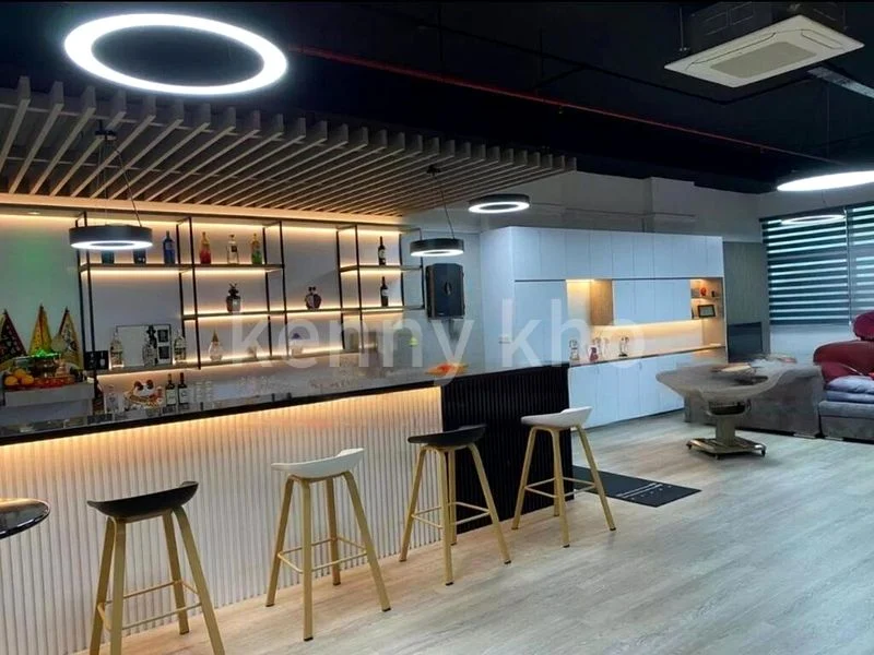 Light Industrial (B1) for Sale: UB One, 1,000-10,000 sq ft Units, Great West Road, Brentford - Image 3