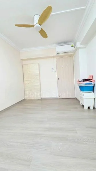 Common Room (HDB) for Rent in  258D Compassvale Road - Image 2