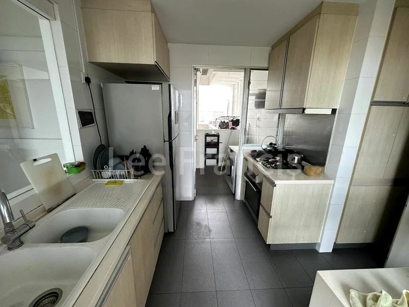 Room (Condo) for Rent in  The Parc Condominium - Image 10