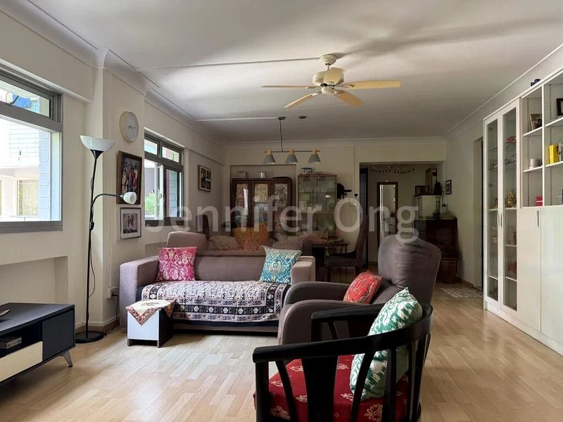 5 Room (5I) HDB for Sale in 514 Pasir Ris Street 52 - Image 2