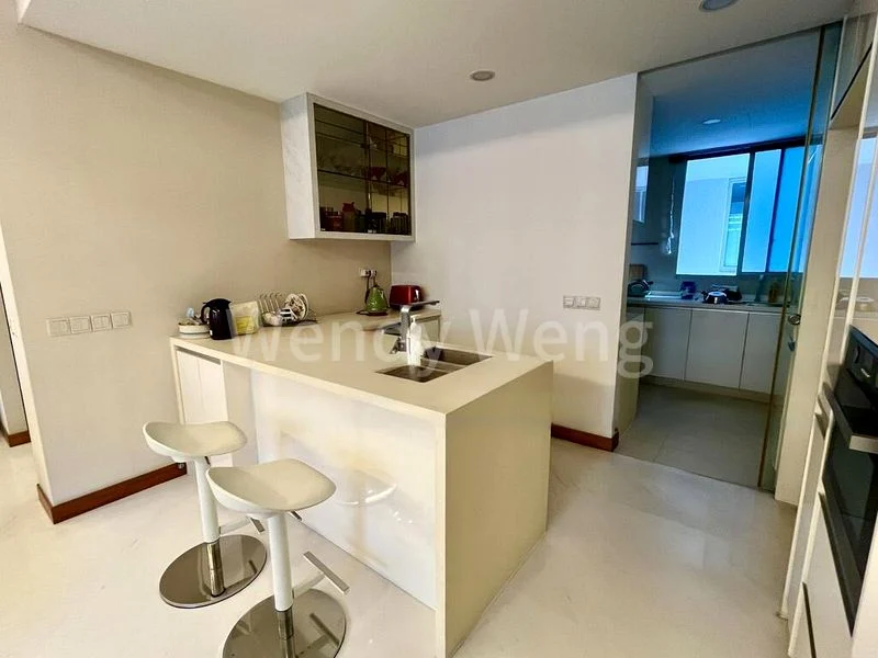 4 Bed Condo for Rent in  Floridian - Image 3