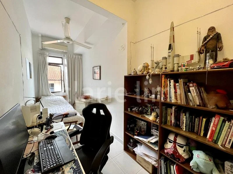 4 Bed Corner Terrace (Landed) for Sale in  Capitol Park - Image 5