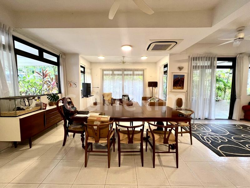 4 Bed Corner Terrace (Landed) for Sale in  Capitol Park - Image 2