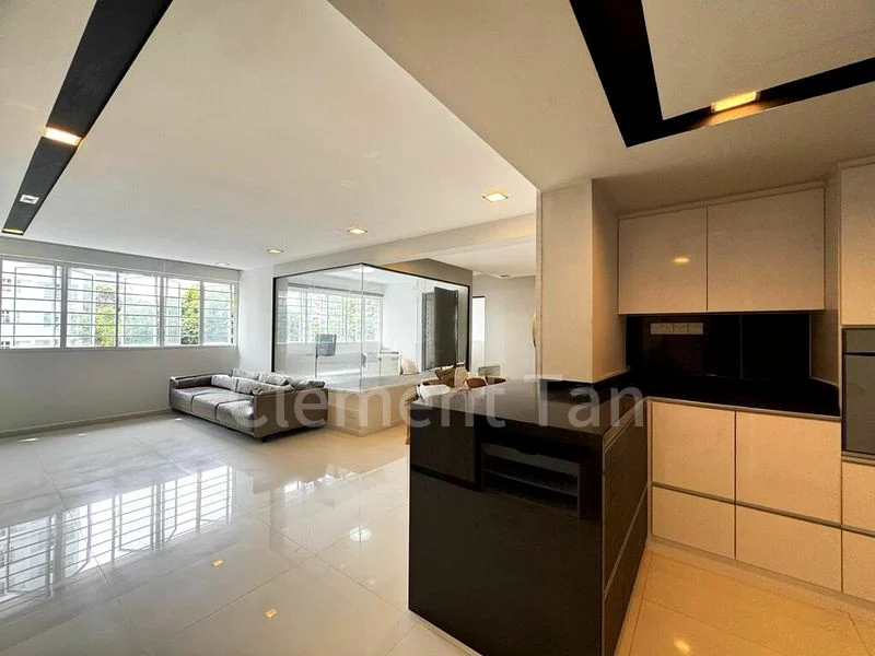 5 Room (5STD) HDB for Sale in  20 Holland Drive - Image 18