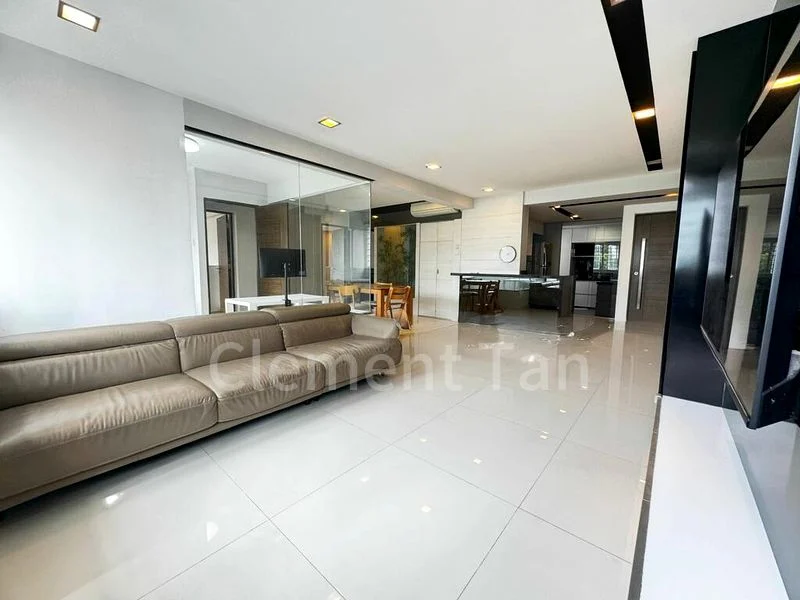5 Room (5STD) HDB for Sale in  20 Holland Drive - Image 15
