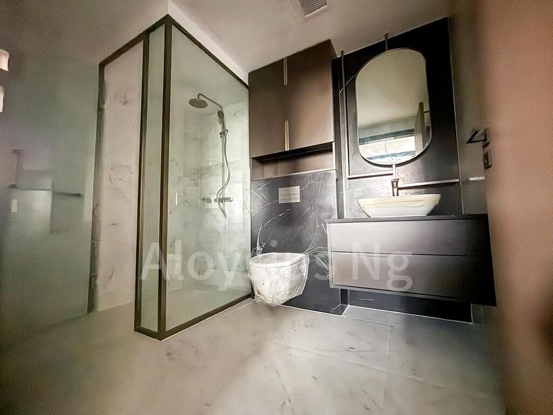 2 Bed Condo for Rent in  Newport Residences / Newport Tower - Image 11