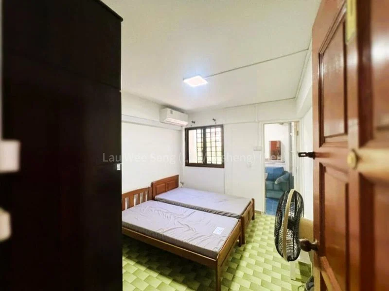 3 Room (3NG) HDB for Rent in 705 Clementi West Street 2 - Image 4