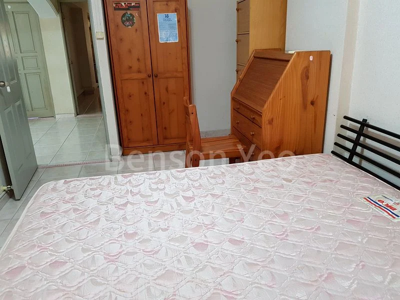 Executive HDB for Rent in 334 Tampines Street 32 - Image 4