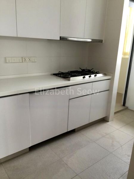 4 Bed Apartment (Condo) for Rent in  Skypark - Image 5