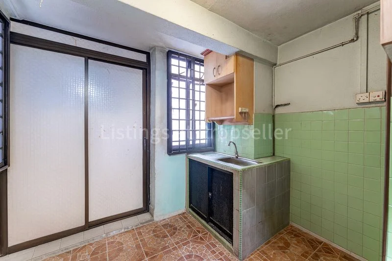 3 Room (3S) HDB for Sale in 36 Circuit Road - Image 5