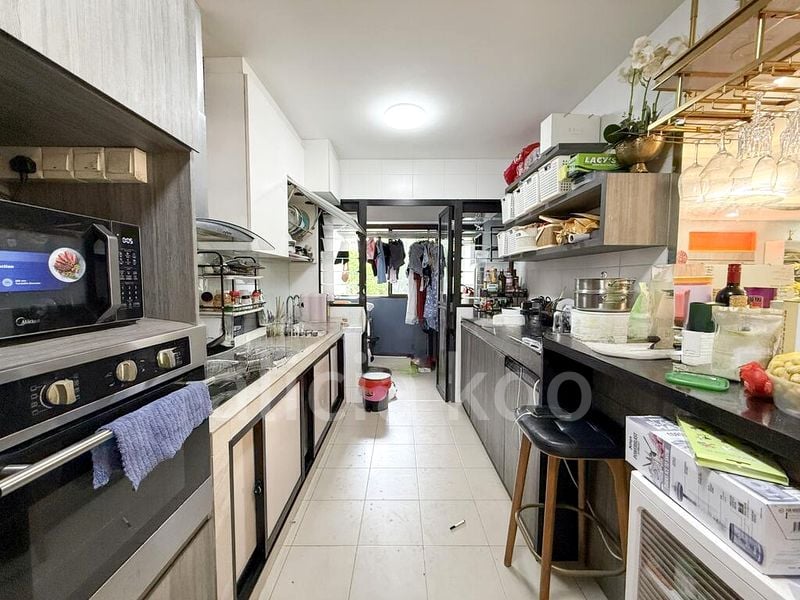 4 Room (4I) HDB for Sale in  196B Boon Lay Drive - Image 3