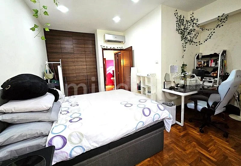 5 Bed Terraced House (Landed) for Sale in Park Villas - Image 5