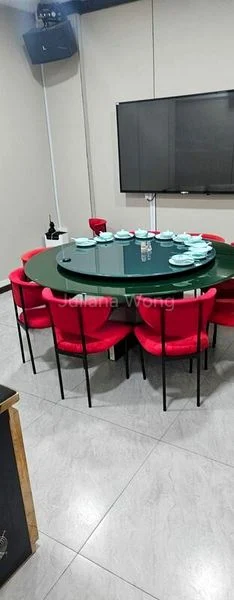 Shop / Shophouse for Rent: 300 Changi Road - Image 2