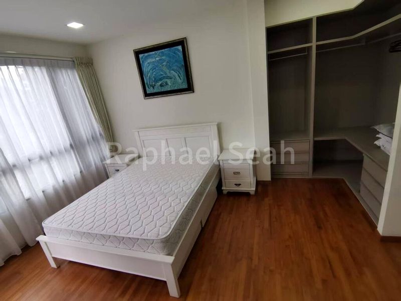 4 Bed Condo for Rent in  Vue 8 Residence - Image 5