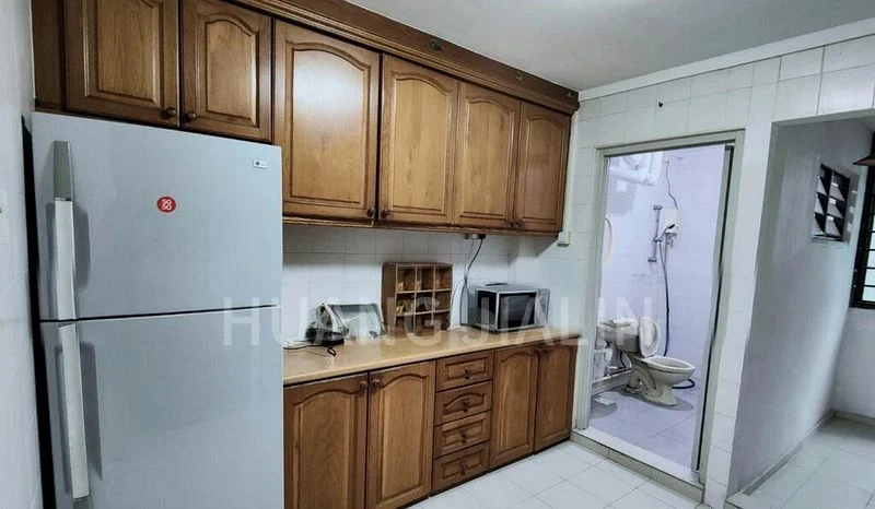 4 Room (4A) HDB for Rent in 924 Hougang Avenue 9 - Image 3